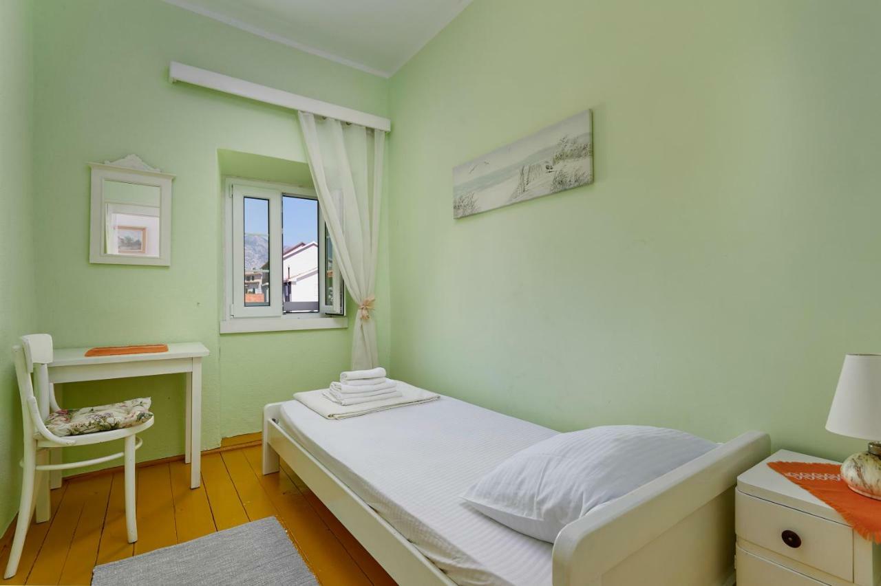 Mediterranean Holiday House & Apartments Kotor Kültér fotó