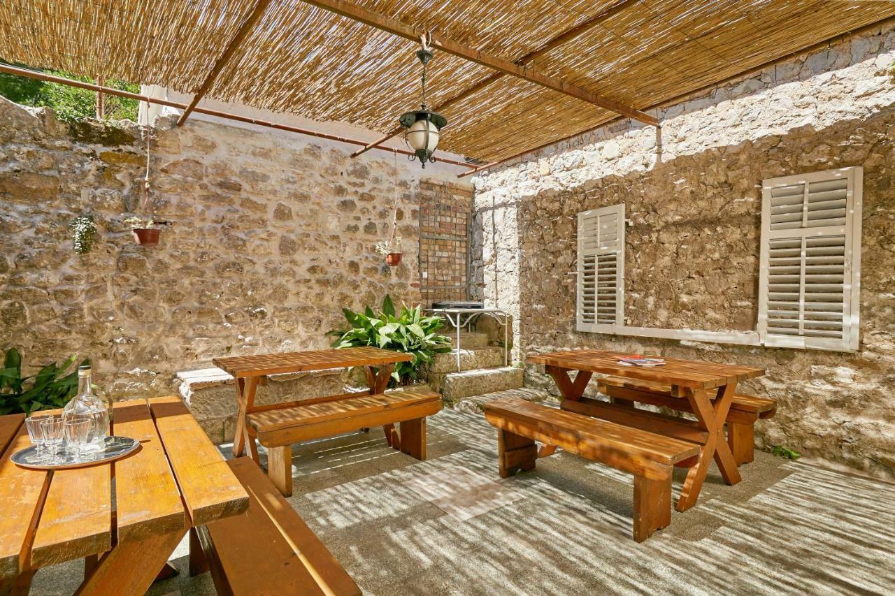 Mediterranean Holiday House & Apartments Kotor Kültér fotó