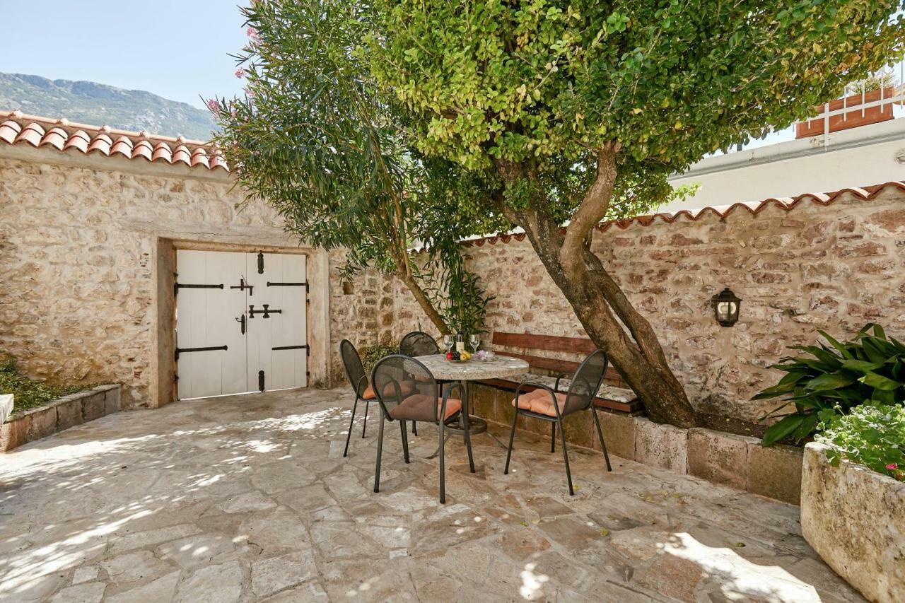 Mediterranean Holiday House & Apartments Kotor Kültér fotó