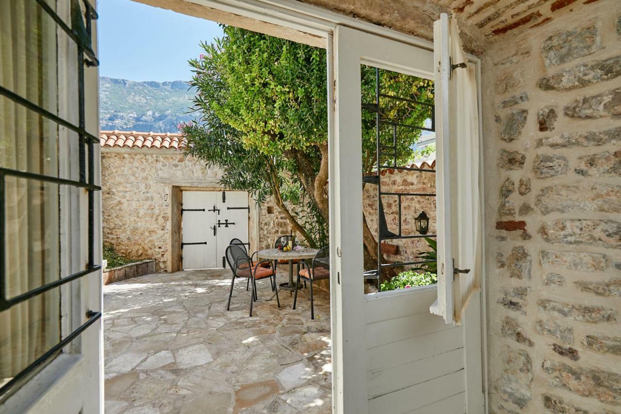 Mediterranean Holiday House & Apartments Kotor Kültér fotó