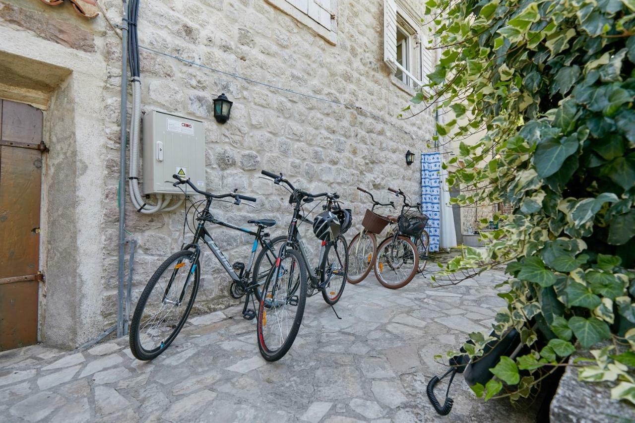 Mediterranean Holiday House & Apartments Kotor Kültér fotó